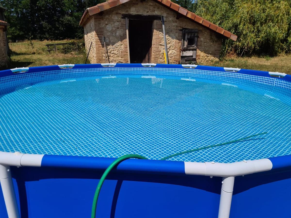 Le Coq En Repos Bed & Breakfast Saint-Sylvestre-sur-Lot Luaran gambar