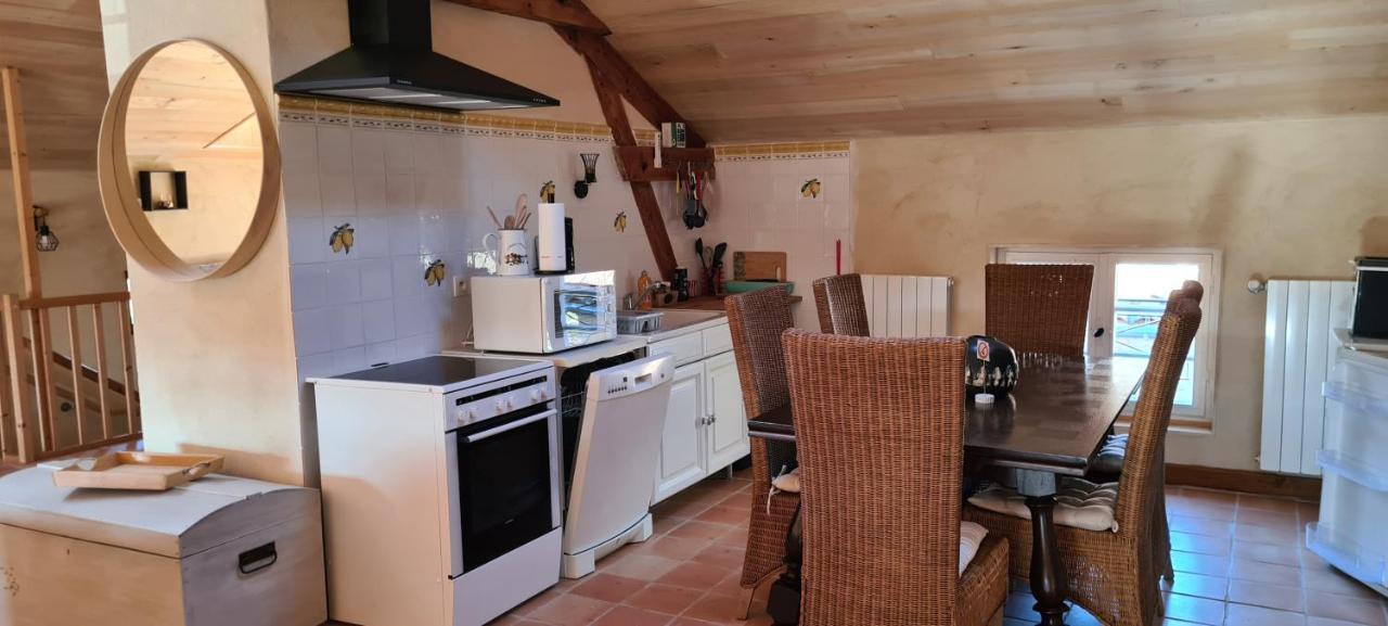 Le Coq En Repos Bed & Breakfast Saint-Sylvestre-sur-Lot Luaran gambar